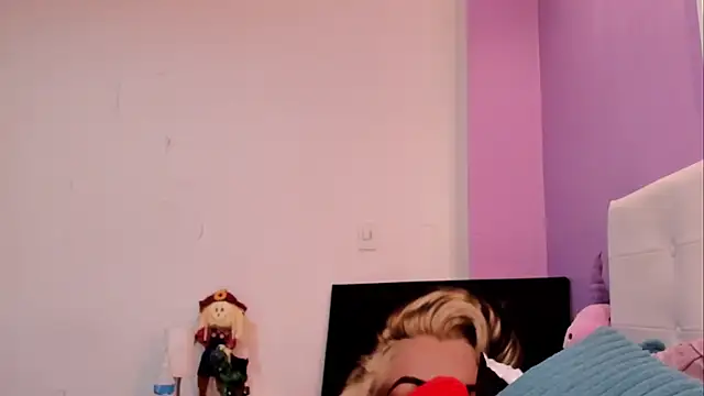 Charlotte11-11 webcam