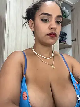 Sara-77 webcam