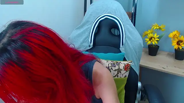 Erika_Stevens webcam