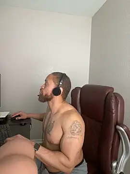 Fathero1time's live cam