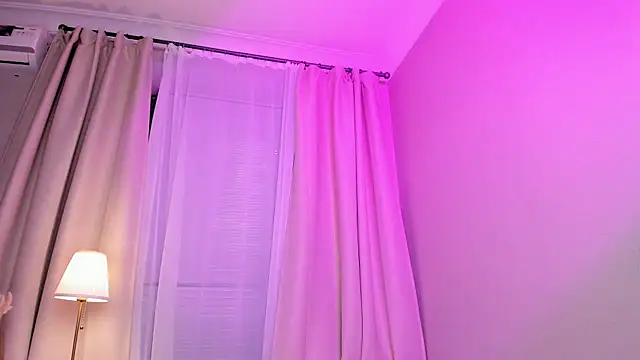 ErinBissonnette webcam