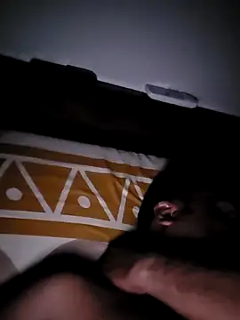 Meninmumbai webcam stripchat model stream image