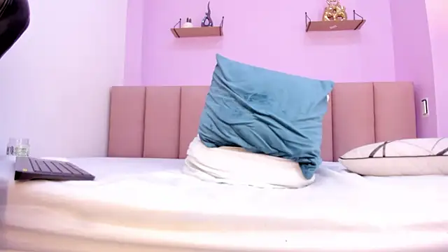 sam_doll_ - Sam_doll_'s free webcam - UK Sex Cams