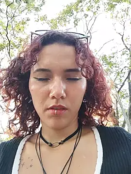 Isabella_Stark webcam