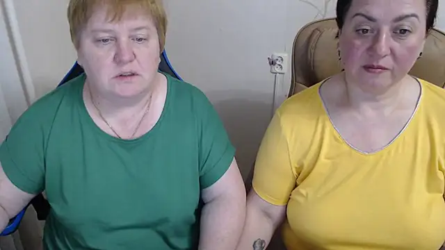 Lindy-Jeanie webcam