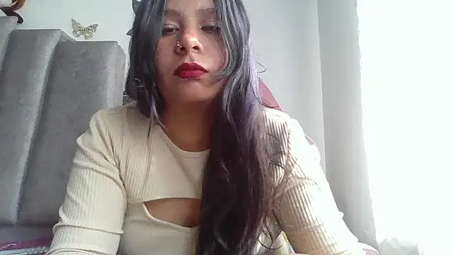 charis_21 - Charis_21's free webcam - UK Sex Cams