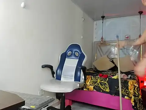 alexa-cooper- webcam