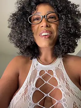 dianagolley420's room