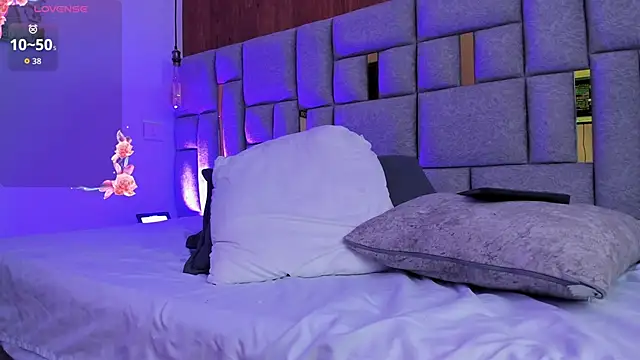 camilaa_smith_ webcam