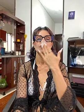 Goddess-Love- webcam