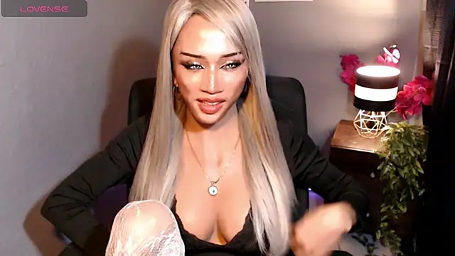 xUrGoddess_JheySluttyx webcam