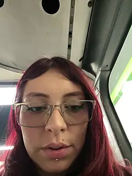 RojitasTeaseX_ webcam