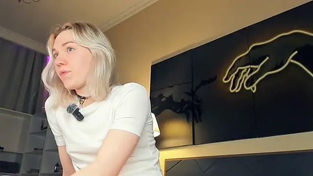 DianeHonnette webcam