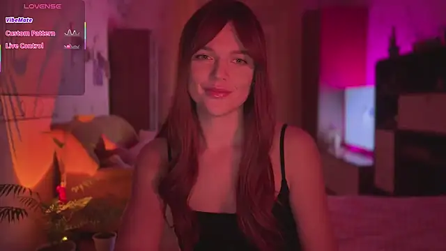 CherryRed_Girl webcam