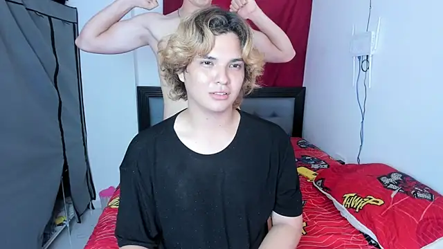 adam_angelssss webcam