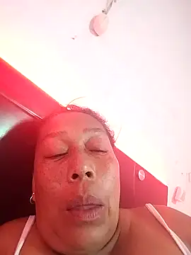 Ruby-Hot-Milf webcam