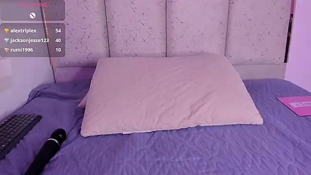 violeta_olsen webcam