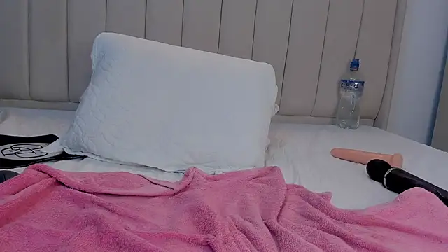 Abril_Castroo webcam