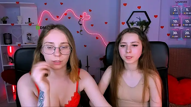 rebecca_smile webcam