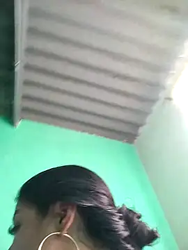 AngelicaStorms webcam