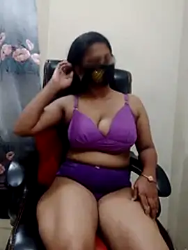black-woman webcam