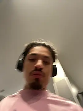 mrredcorn live sex cam