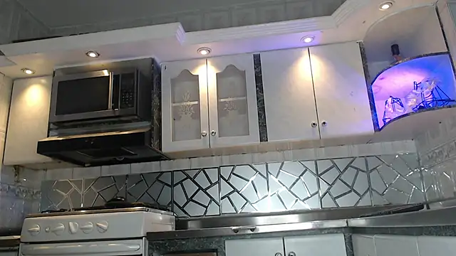 CrisOzzz live sex cam