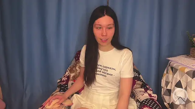 pink_pikachu_ webcam