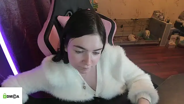 Crazy_forest_fairy webcam