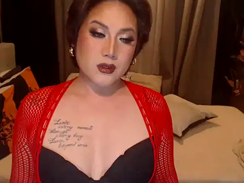 YourMistressAggy webcam