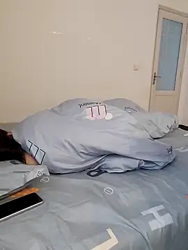 美女Aoo520520在线直播