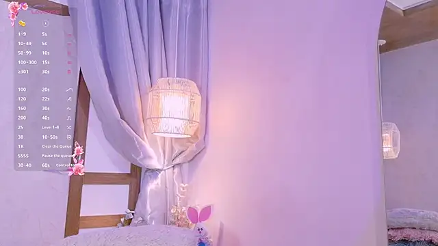 RenataLeclair webcam