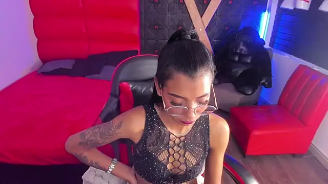 KarlaSlutSkinny__ webcam