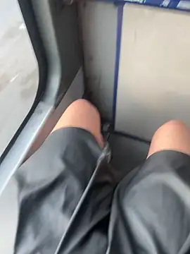 RojitasTeaseX_ webcam