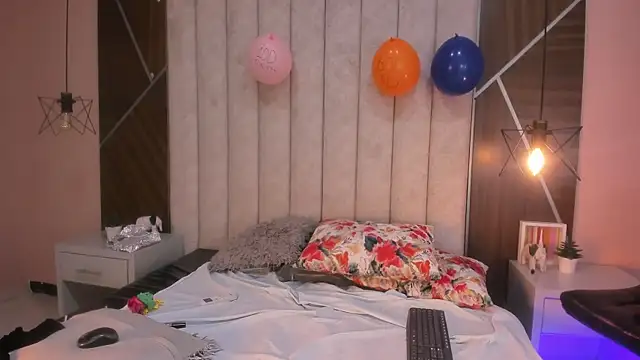 CAROLYNFOSTER webcam