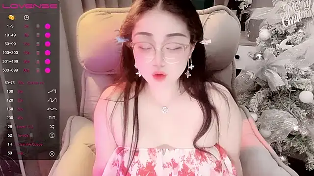 Monica-666888- webcam