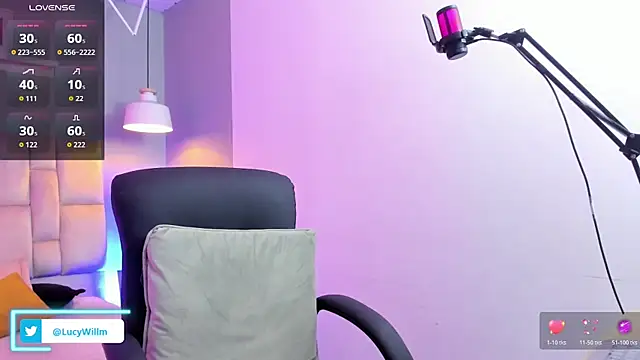 Lucy_Williiams webcam