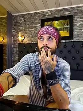 Yang_and_ying webcam