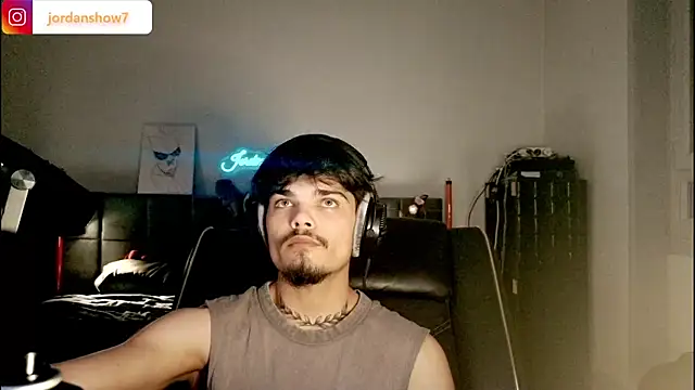 JordanShow webcam