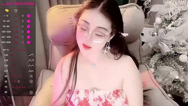 Monica-666888- webcam