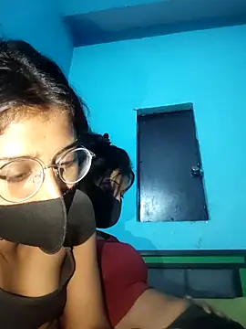 Aaradhya-Rani webcam