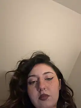 milou_xtx live sex cam