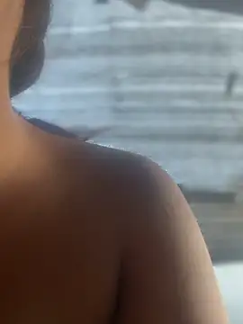 kaily_sweet16 (F teen) - Playing at home silence people nearby