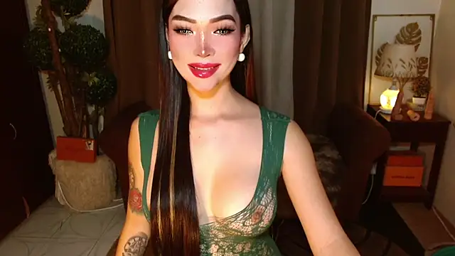 MouthWatering_Ayesha webcam