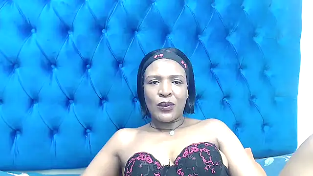 SpicyQueenxxxx webcam