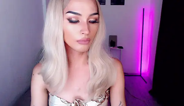 Alicegreenexx webcam