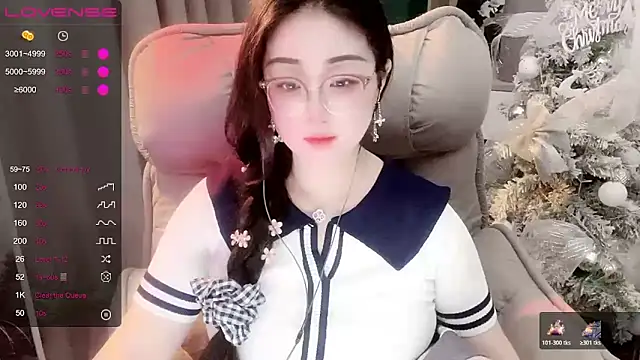 Monica-666888- webcam