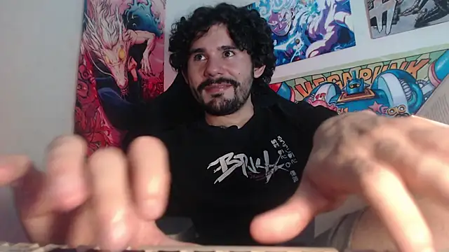 LuciferSantoryu webcam