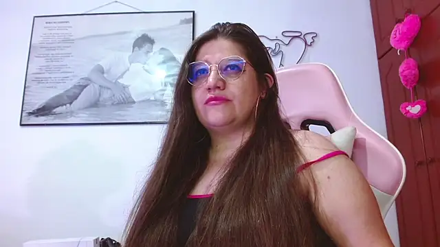 Amelie_Rousell webcam