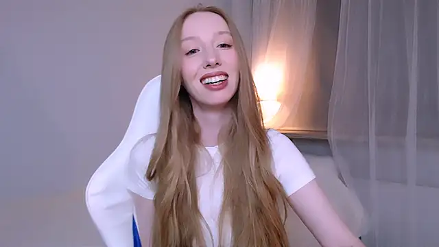 Luna_insniity webcam